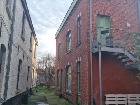 3a827e19 c0e4 4242 a84b cff089150d07