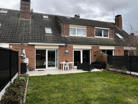 8a533c01 d2e2 4cd3 b30b 7f261601e29f