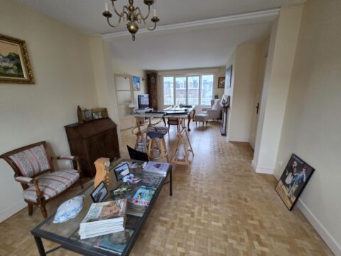 98c7c725 e565 46f1 aa5a 79b9bf660743