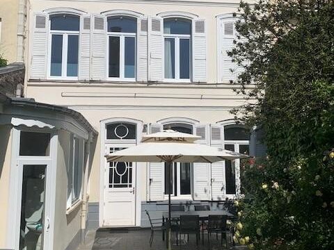 faf3d5f2 5c75 41ef 8c57 eb08c89cd551